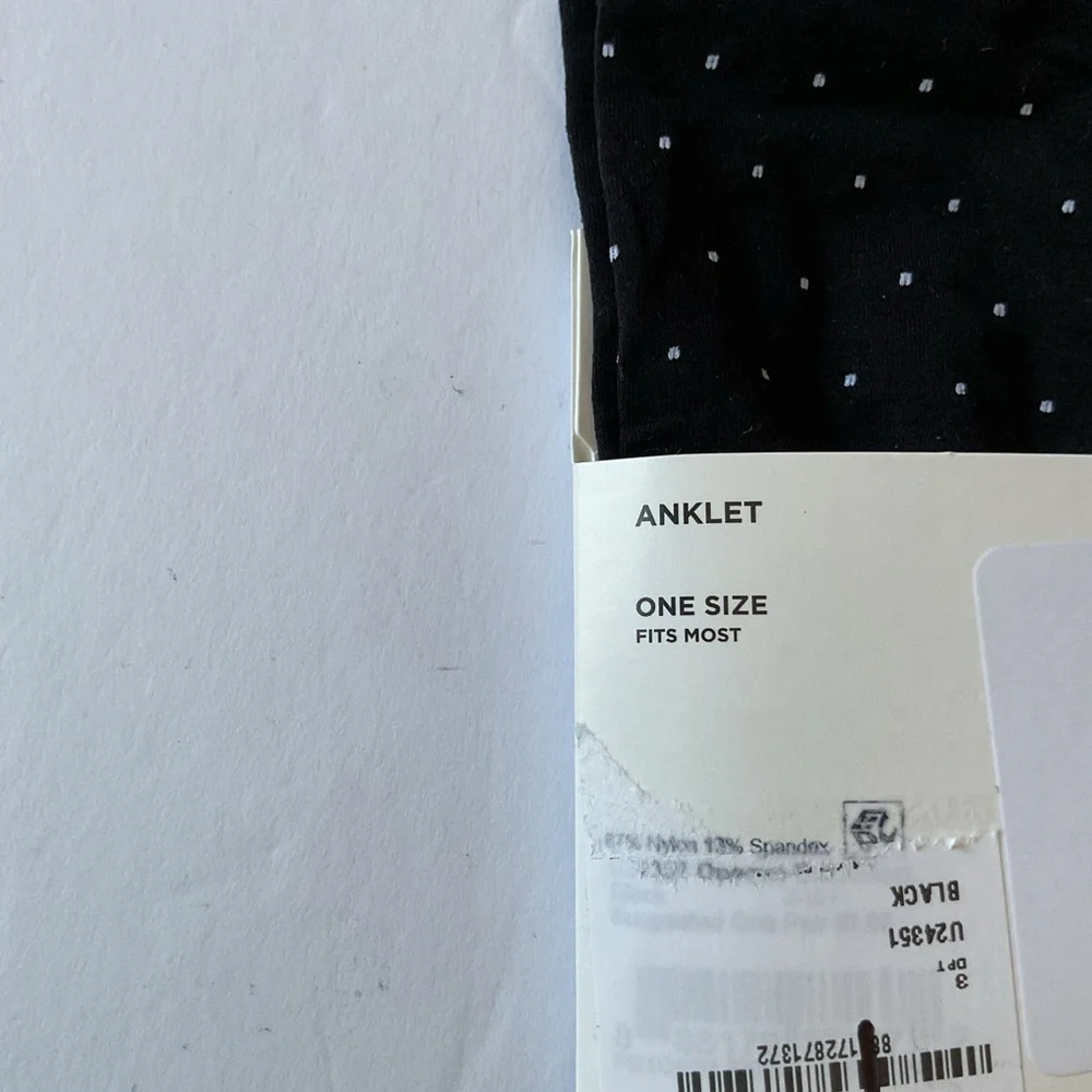 HUE ULTIMATE OPAQUE WOMENS ANKLET ANKLE SOCKS NAVY WITH WHITE POLKA DOT OS NWT